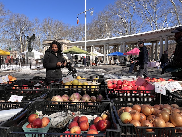 Down to Earth McGolrick Park Farmers Market by null