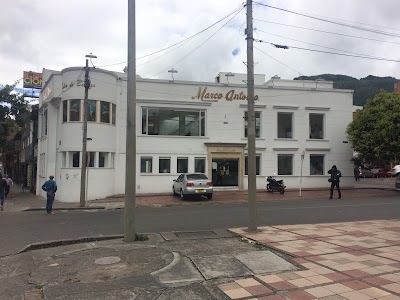 Photos of Marco Antonio Beauty International