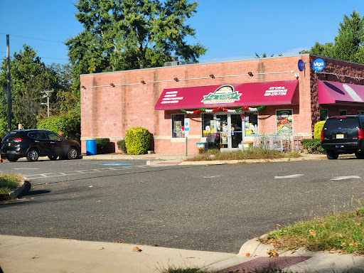 La Villita Supermarket & Taqueria Logo