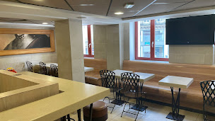 Photo n°27 de McDonald's Cadet à Paris (Pizzeria)