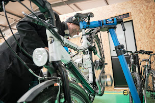 Photo n°7 de La Fabrique À Biclou à Saint-Pierre-en-Faucigny (Magasin de vélos d'occasion)