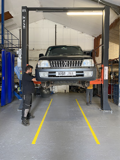 RAF Auto Centre - Visual