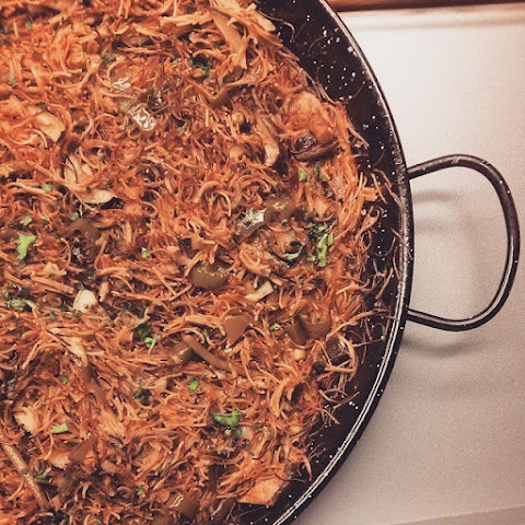 Les Tres a la Cuina by null