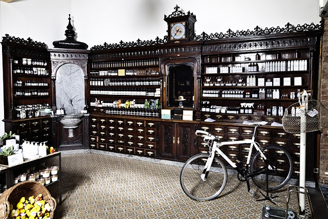 Saint Charles Apotheke