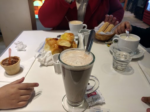 Chuao Heladeria Cafeteria, Author: Charlymonio Guzman Orieta