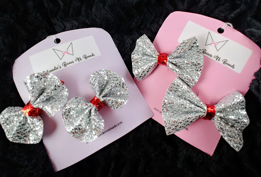Mandie's Bows n Bands - Thumbnail