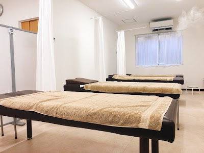 もみほぐし らくと 香椎店