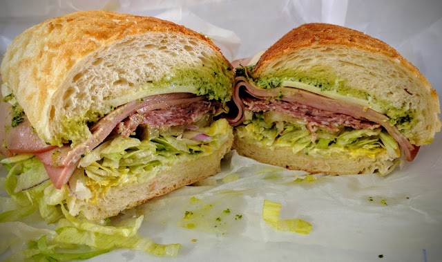 Little Lucca Sandwich Shop