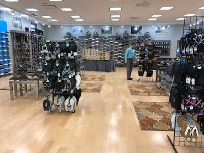 Tradehome Shoes