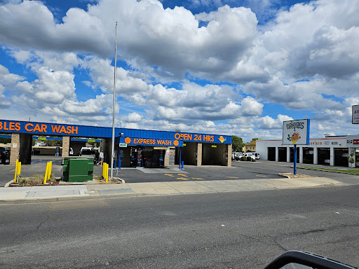 Dribbles Car Wash - Thumbnail