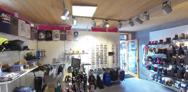 J&J Sport Rent - RS Equipement 2 Öffnungszeiten