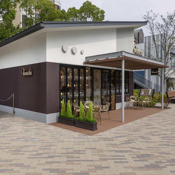 ヴェンキ 久屋大通公園店 / Venchi RAYARD Hisaya-odori Park