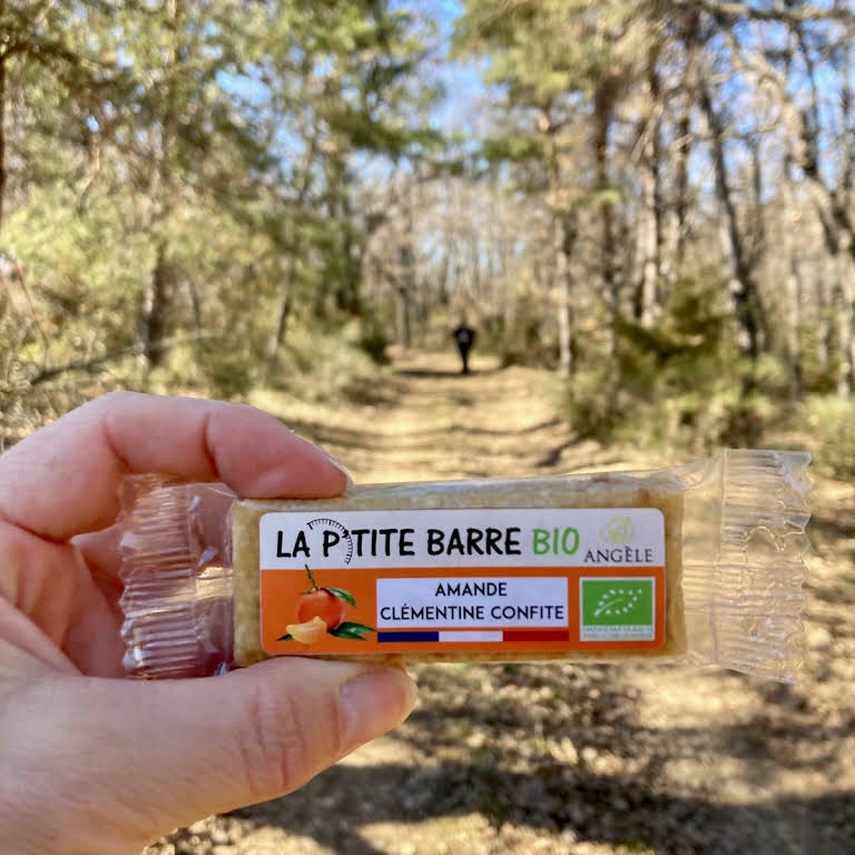 BARRE ENERGETIQUE AMANDE ET CLEMENTINE CONFITE - Angèle Confiserie