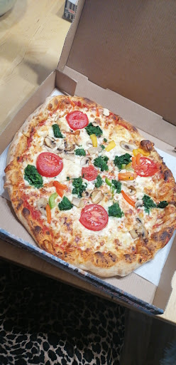 Papa Milo Pizza