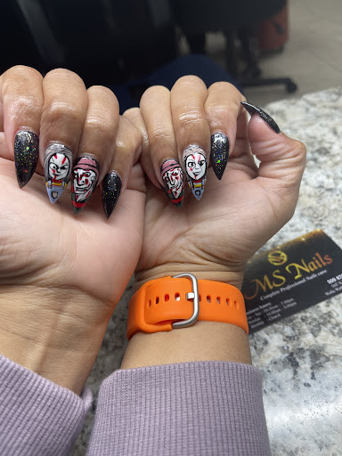 MS Nails - Visual
