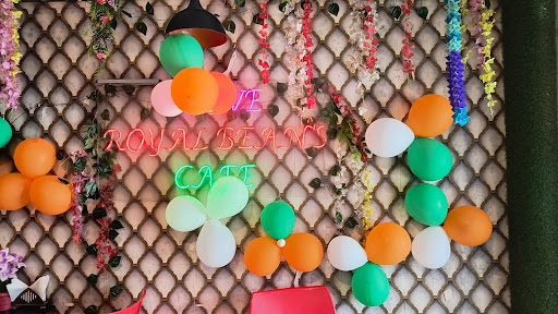 Manjhanpur best Cafe and restaurant post image
