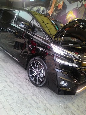 Jafar Hyper Rev Salon Mobil by Meguiar's and Coating by Autotriz & Puris, Author: Joice Marigold