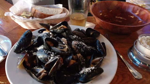 Uncle Vinnie's Clam Bar