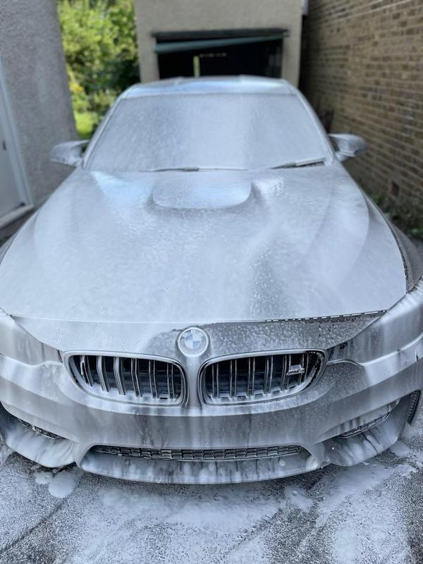 Arabian Motors (Mobile Car Wash and Car Dealer) photo 2
