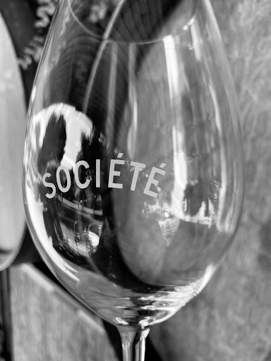 La Petite Société - Thumbnail