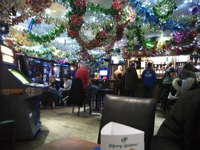 GARDEN BAR