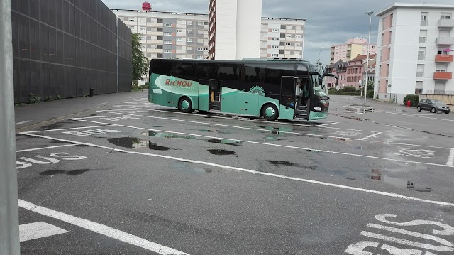 Parking Lacarre
