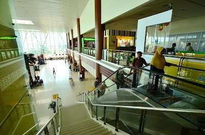 Photos of Bandar Udara Internasional Sultan Syarif Kasim II