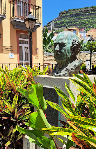 Plaza de Simon Guadalupe - Thumbnail
