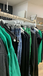 Photo n°4 de Lou & Mad à Mayenne (Magasin de vêtements pour femmes)