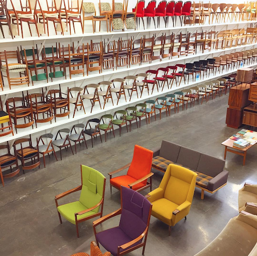 Mid Century Mobler - Thumbnail