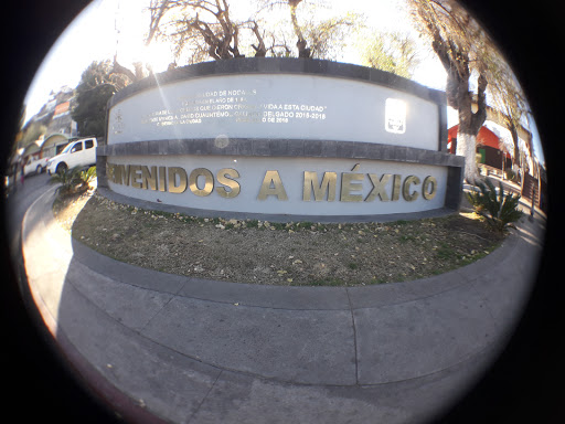 Plaza De Las Golondrinas - Thumbnail