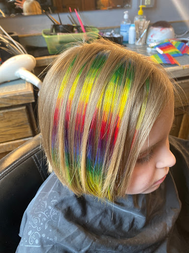 Gettin’ Snippy Hair Salon- Jessica Davis Gallery - United States
