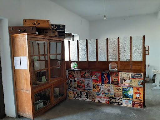 Museo economato de marrón Gallery - Spain
