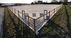 Photo n°22 de Centre équestre de Hauterives à Hauterives (Centre équestre)