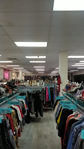 Plato's Closet - Baytown, TX - Thumbnail