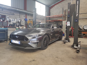 Photo n°4 de J&M MOTORS à Saint-Apollinaire (Atelier de mécanique automobile)