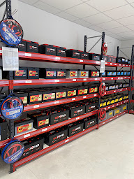 Photo n°2 de Point Multi Batteries Orange à Orange (Magasin de pièces de rechange automobiles)