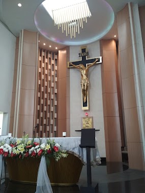 Gereja Katolik Santo Vincentius Pallotti, Author: Leonardus Himawan