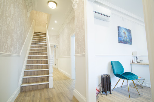 Phillips & Co Cosmetic Dentistry Gallery - United Kingdom