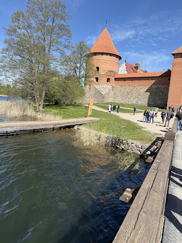 "Wehikuł podroży" usługi turystyczne s.c.