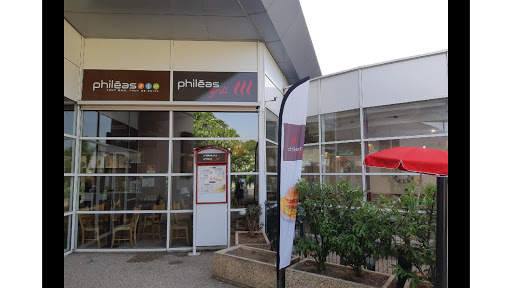 Photo 5 - Phileas Grill