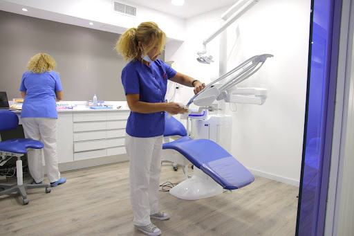 Clínica Dental Cairo Franch | Dentistas en Barberà del Vallès