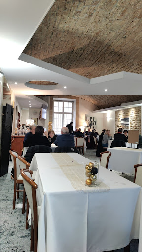 Darche Professional School - Thumbnail