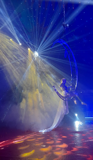 Russell's International Circus - Thumbnail