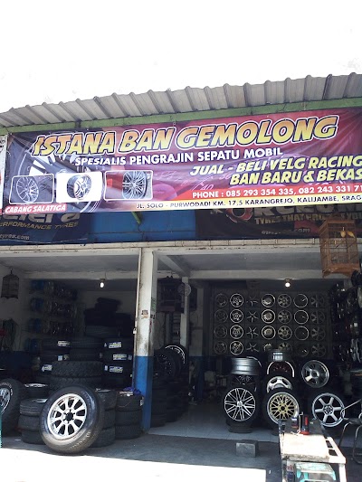 Photos of Pertamina gas station 44.572.01