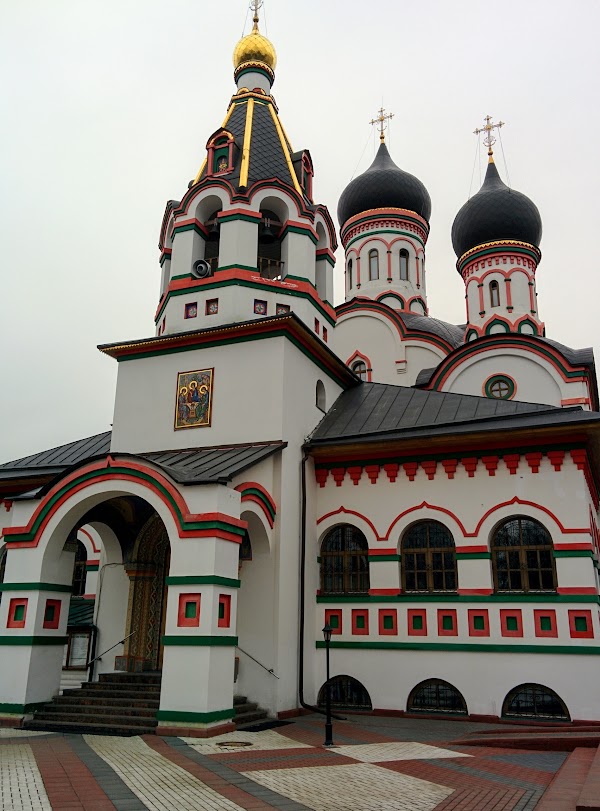 Живоначальная троица в старых черемушках