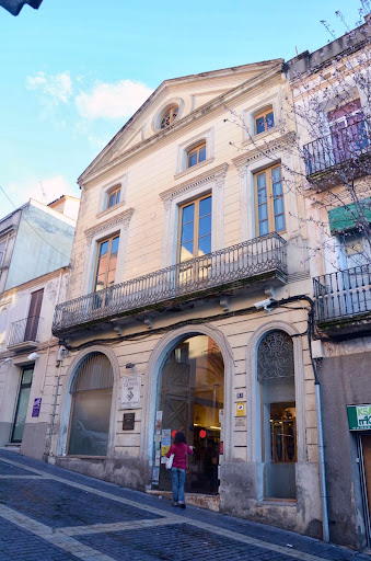 Biblioteca "Jaume Vila i Pascual" - Thumbnail