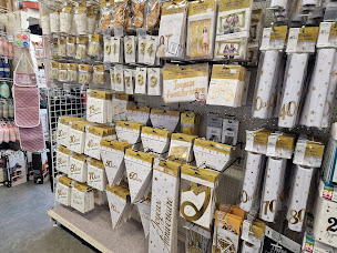 Photo n°1 de Super Chouette à Bosroumois (Magasin d'ameublement et de décoration)