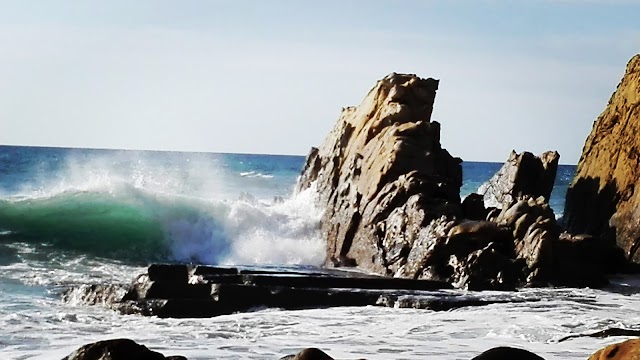 Gorrondatxe hondartza, Azkorri