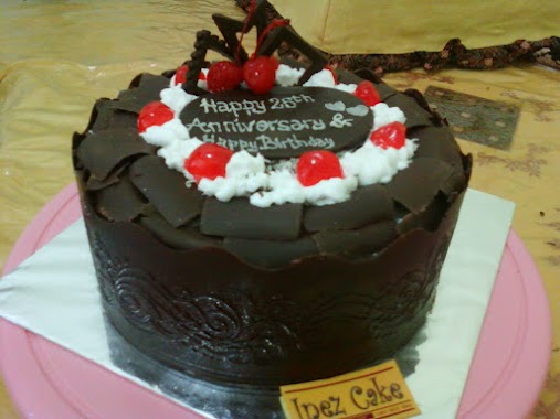 I-nez Cakes Bekasi Utara, Author: Anton Subekti